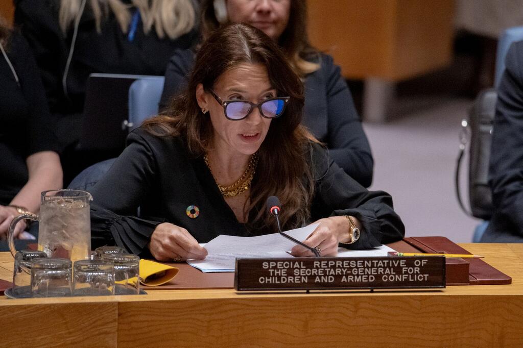 Vanessa Frazier, Special Representative of the Secretary-General for Children and Armed Conflict, briefs the Security Council emergency meeting.